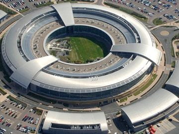 Experts concerned over silence around government obligation to review UK surveillance laws