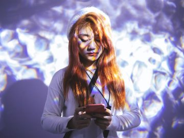 "Just awful" experiment points suicidal teens at chatbot