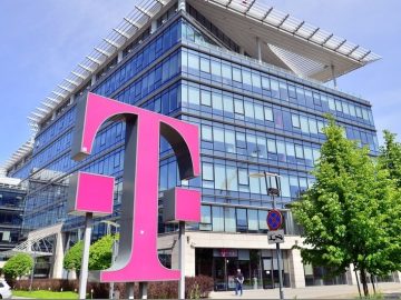 T-Mobile Breached Over 100 times by Hackers in 2022: Report