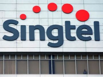 Singtel rules out impending deal to sell Optus stake