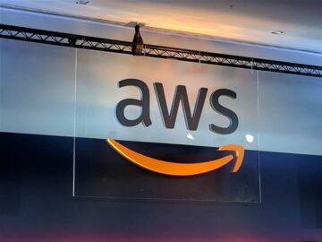 Amazon's cloud unit chief to step down
