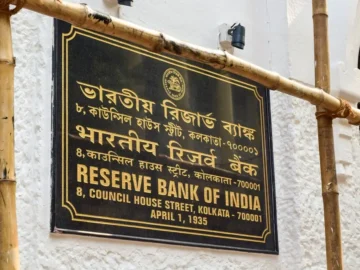 RBI Advisory On Banks Highlights Rising Online Threats