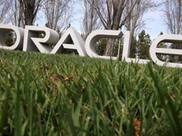 Oracle shares jump as AI push perks up cloud demand