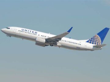 United Airlines taps Starlink for in-flight internet