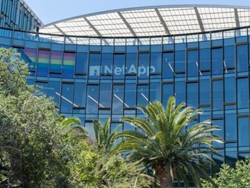 VMware ‘shock’ spawned lock-in rebellion, says NetApp VMware ‘shock’ spawned lock-in rebellion, says NetApp
