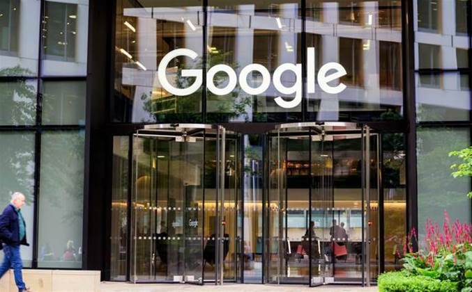 Google names chief AI architect