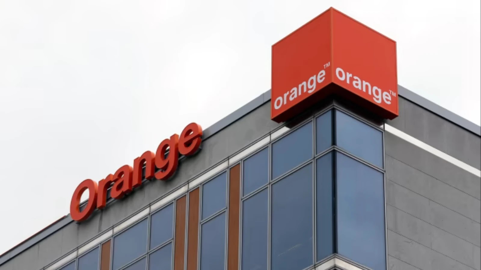 Orange, France's Leading Telecom Gaint Hit by Cyberattack