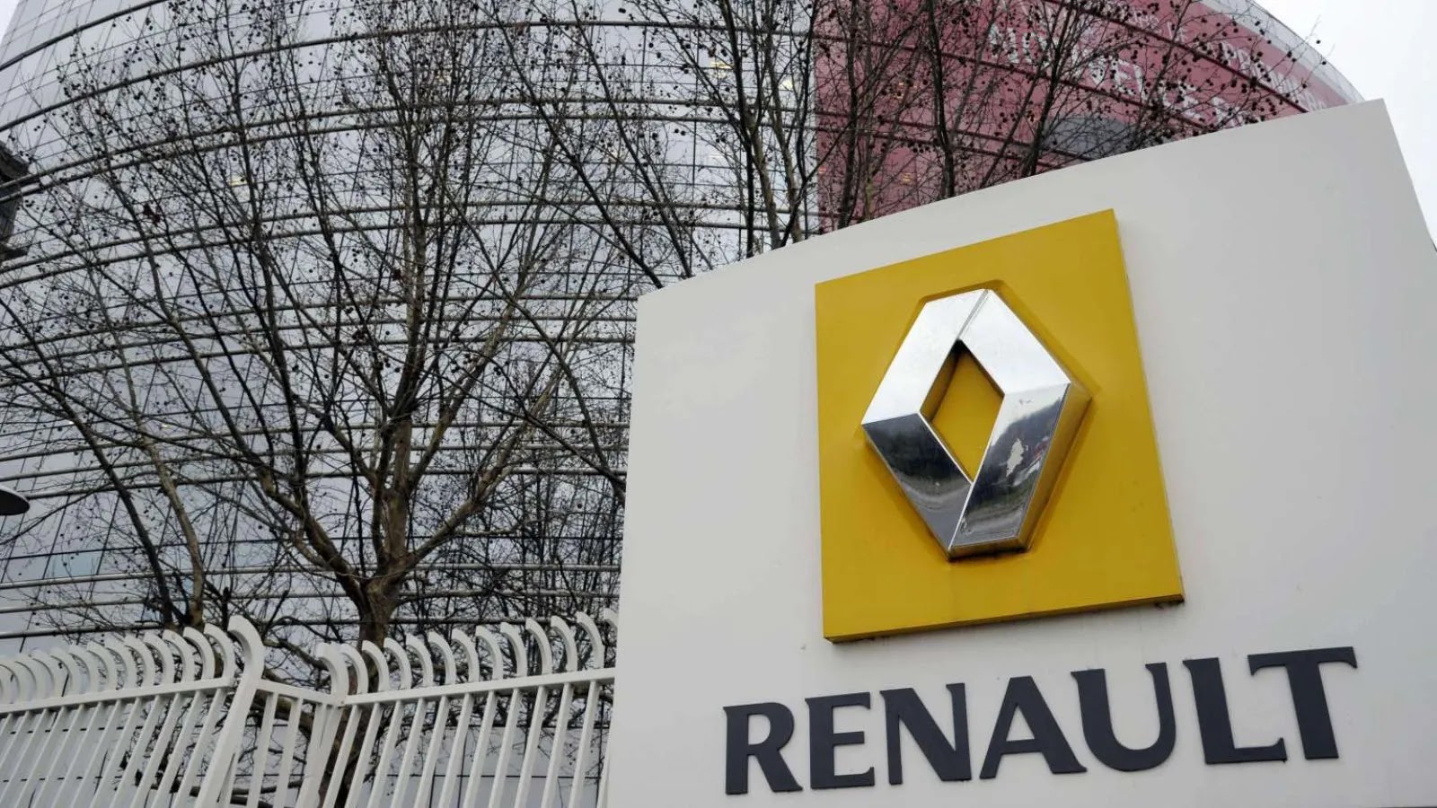 Renault UK Suffers Cyberattack - Hackers Stolen Users Customers Personal Data