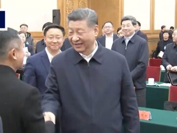 US bans new Chinese telecoms gear, citing national security risks